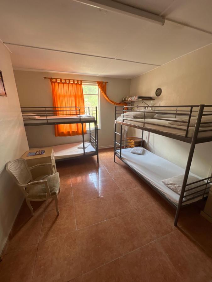 Emile Youth Hostel Gibraltar Luaran gambar