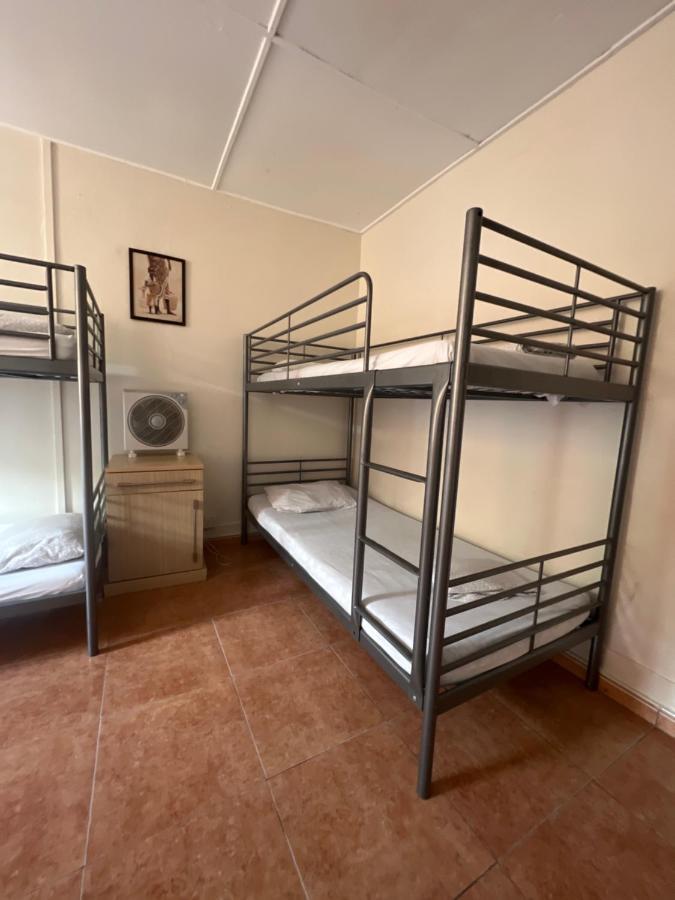 Emile Youth Hostel Gibraltar Luaran gambar